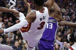 包含活塞力压太阳，取得绝地逆转的词条