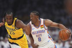 包含阿尔梅里亚主场告捷，后防稳固防守守住胜利的词条