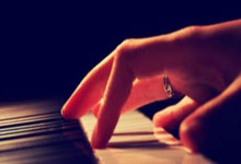 火箭迎战黄蜂，胜负将在今晚揭晓