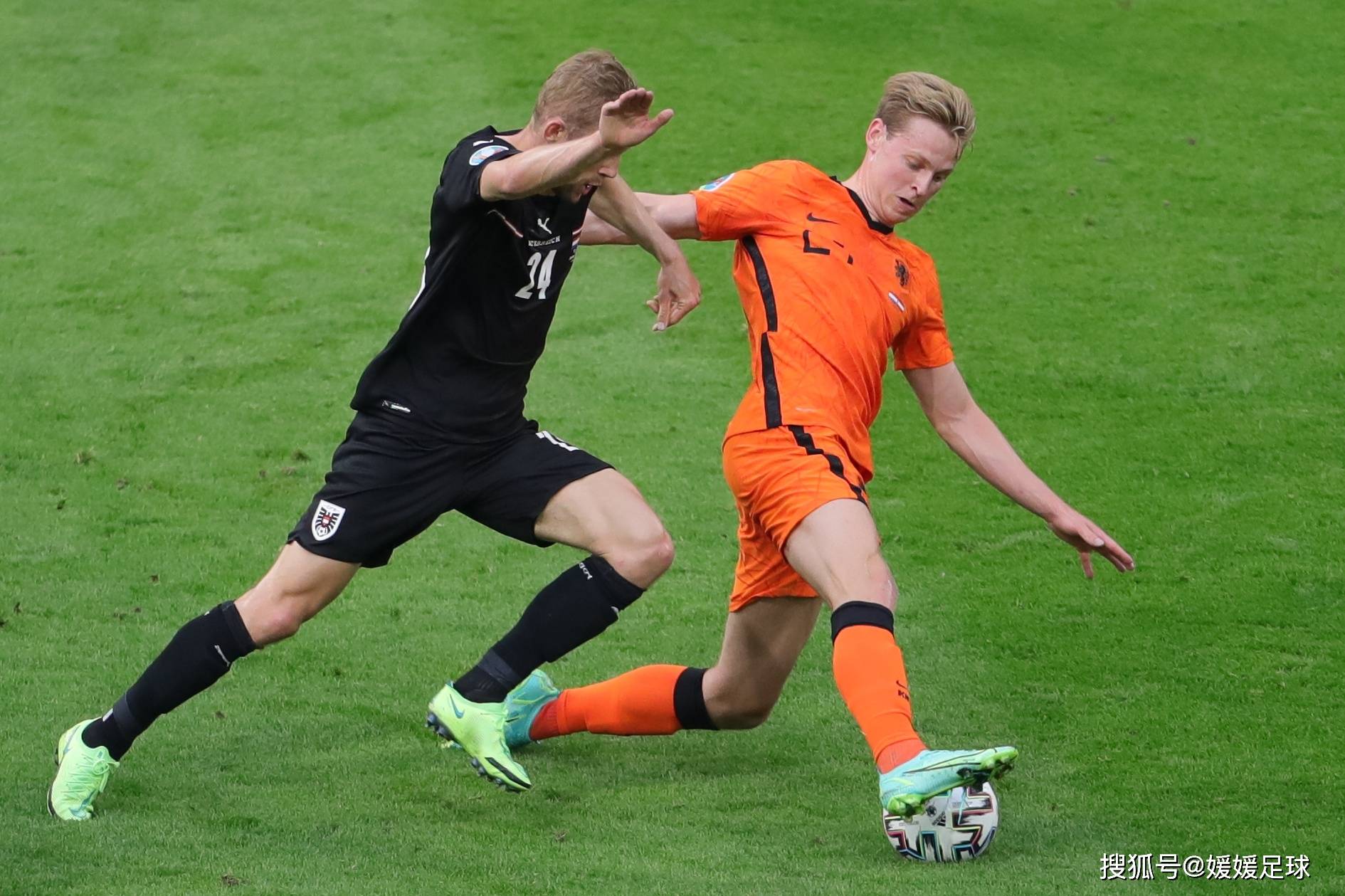 奥地利击败对手,欧预赛掀起高潮 奥地利击败对手,欧预赛掀起高潮